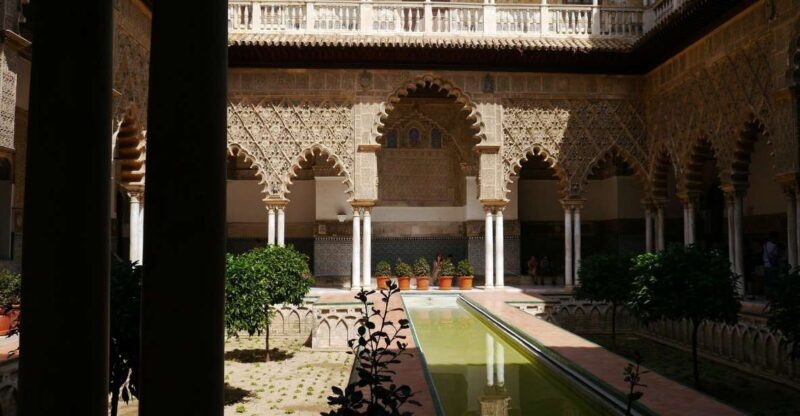 Royal Alcázar of Seville Skip-the-Line Guided Tour - Key Points