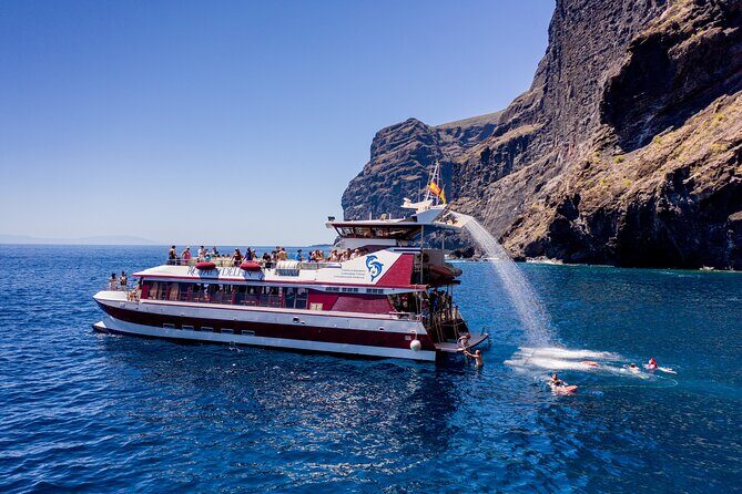 Royal Dolphin Whale watching excursion - The Itinerary in Detail