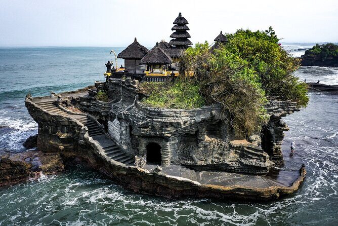 Royal Family Temple, Monkey Forest, and Tanah Lot Sunset Tour - Authentic Experiences from Fellow Travelers