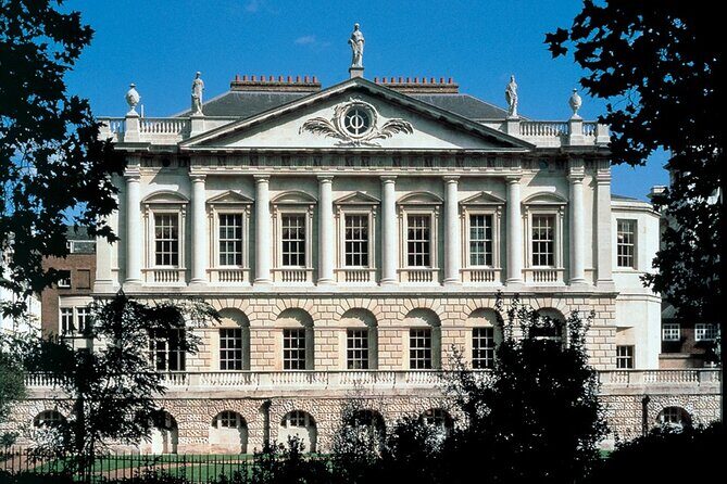 Royal London Walking Tour with High Tea at Kensington Palace - The Sum Up