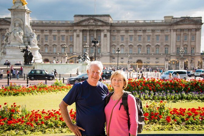 Royal London with Changing of the Guard Private Car Tour - Exploring the Itinerary in Detail