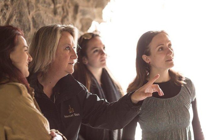 Royal Mile and Edinburgh Castle - Small Group Walking Tour - An In-Depth Look at the Tour Experience