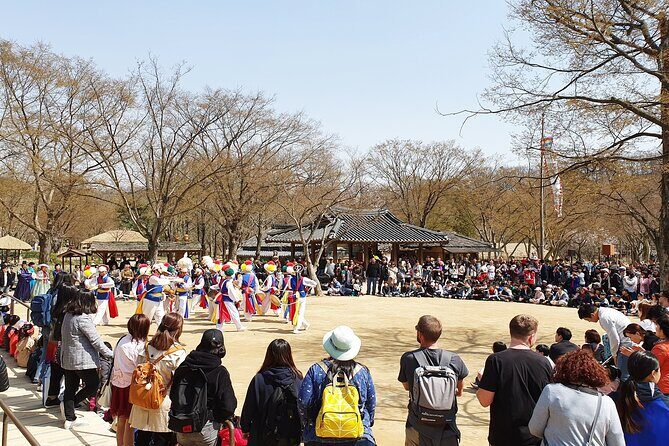 Royal Palace and Traditional Villages Wearing Hanbok Tour - Practical Details and Tips