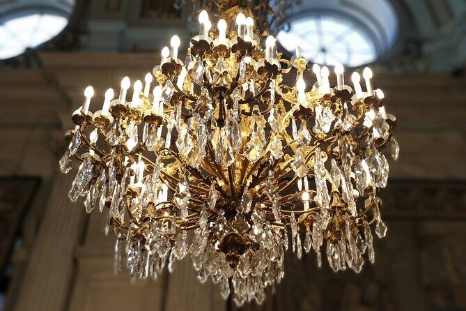 Royal Palace Madrid Small Group Tour with Skip the Line Ticket - FAQs