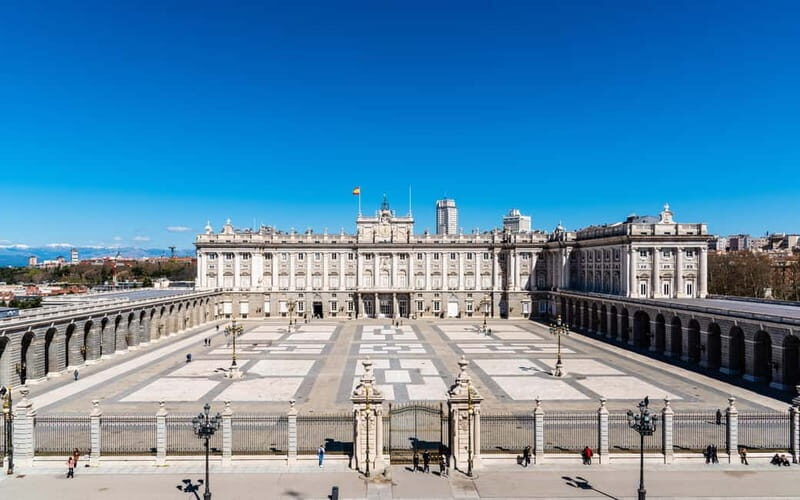 Royal Palace of Madrid: Private tour with entrance included - The Inside of Madrid’s Largest Royal Residence