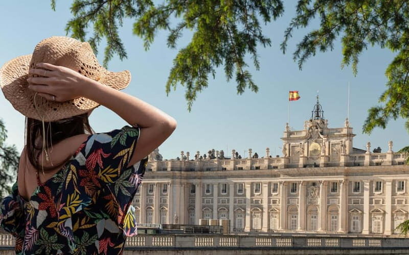 Royal Palace of Madrid: Private tour with entrance included - The Real Experience: What Travelers Say