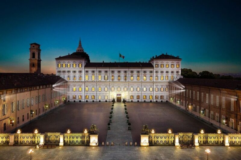Royal Palace of Turin and Palazzo Madama Night Guided Tour - Exploring Turin’s Regal Nightscape: What You Can Expect