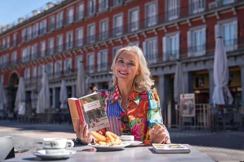 Royal Palace, Sol & Plaza Mayor Professional Photoshoot - Key Points
