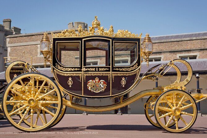 Royal Tour & Buckingham Palace State Rooms or Royal Mews Option - The Itinerary: A Step-by-Step Journey