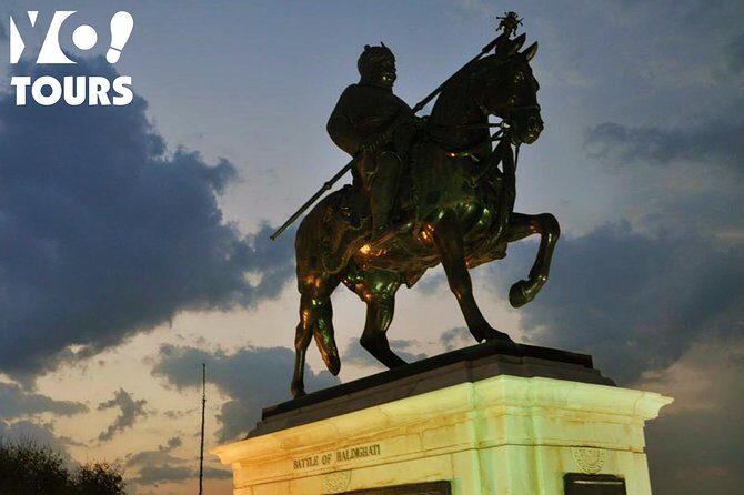Royal Trails of Udaipur (Guided Half Day City Tour) - FAQ