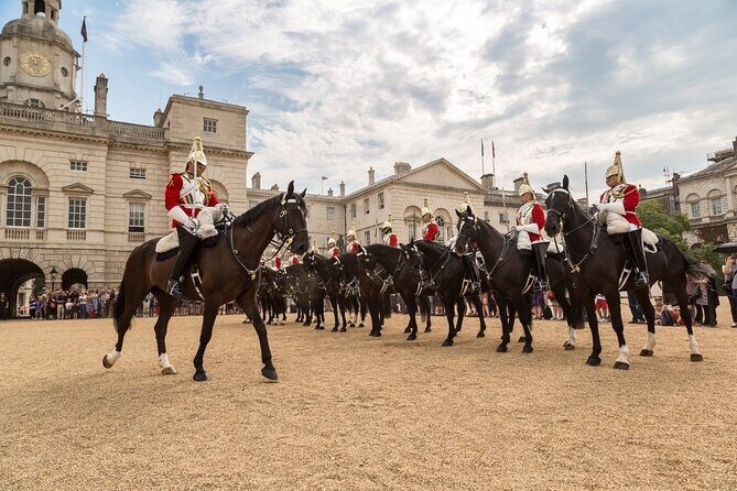 Royal Westminster and Changing of the Guard Tour - FAQs