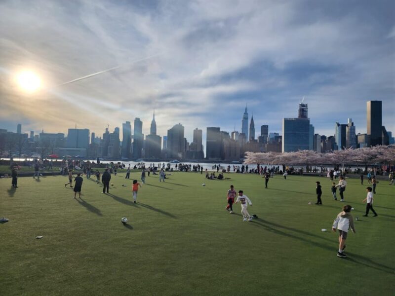 Run, Eat, Explore: NYC's Food & Fitness Adventure - Fitness Level and Accessibility