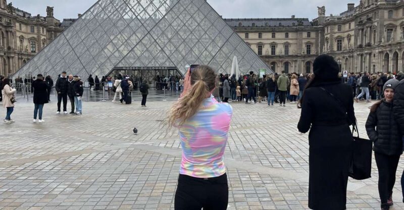 Running Tours in Paris for intermediate to advanced runners - Key Points