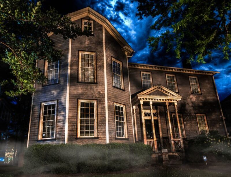 Rust, Rebels & Ruins: Raleigh Ghost Tours - Who Is This Tour Best For?