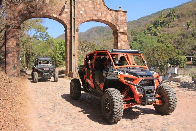 RZR(Side by Side) Tour Rio Cuale Sierra Madre Mountains & tequila - The Gear and Guides