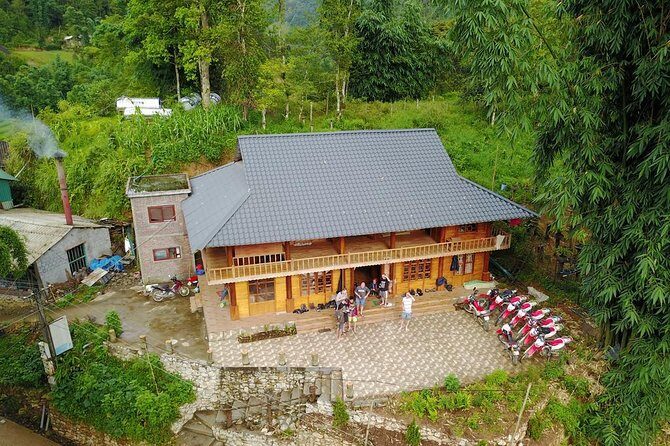 Sa Pa 2-Day Moderate Trek and Homestay Limousine Tour from Hanoi - What Makes This Tour Stand Out?