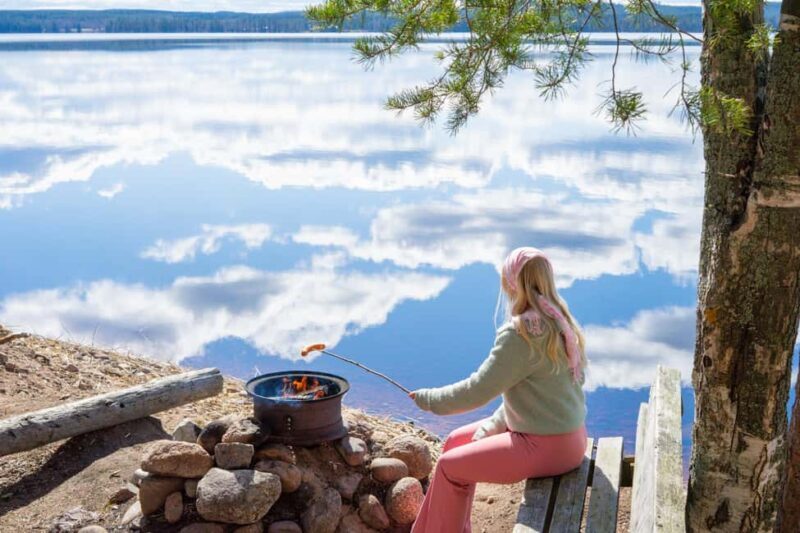 Saarijärvi: Scenic Lakeside Forest Walk with Campfire Food - Key Points