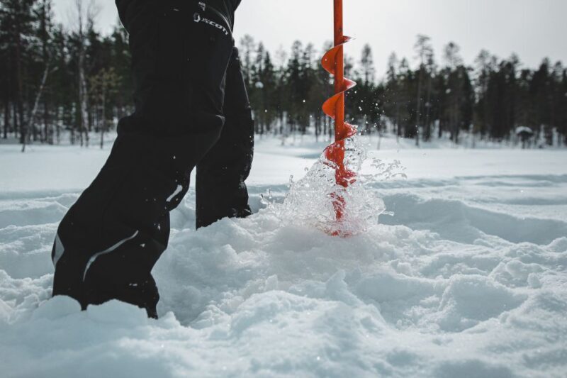 Saariselkä: Arctic Ice Fishing Experience - Authenticity and Guides: What Sets This Tour Apart