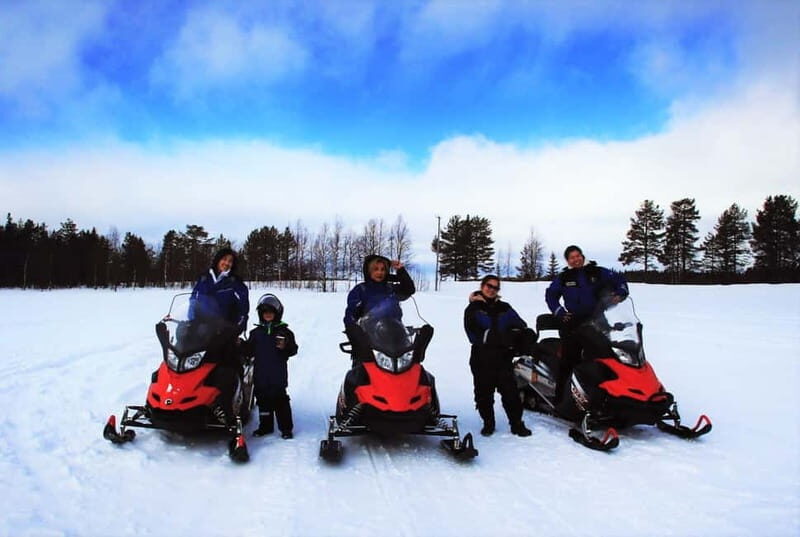 Saariselka: Snowmobile Safari on Tundra with BBQ - Key Points