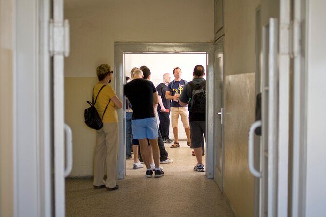 Sachsenhausen Concentration Camp Bus Tour in English from Berlin - Practical Tips for Your Tour