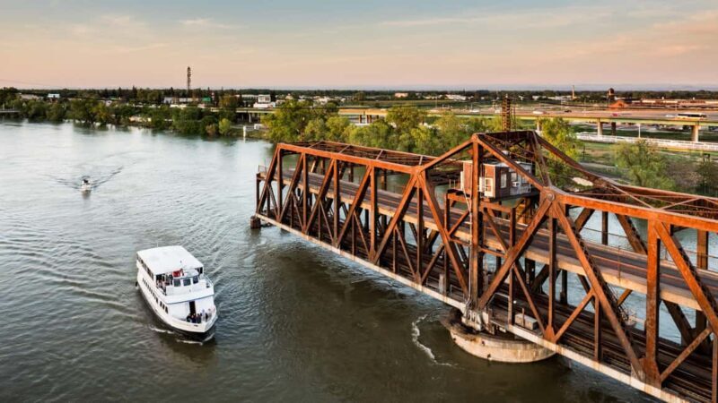 Sacramento: City Cruises River Cruise with History Guide - FAQ