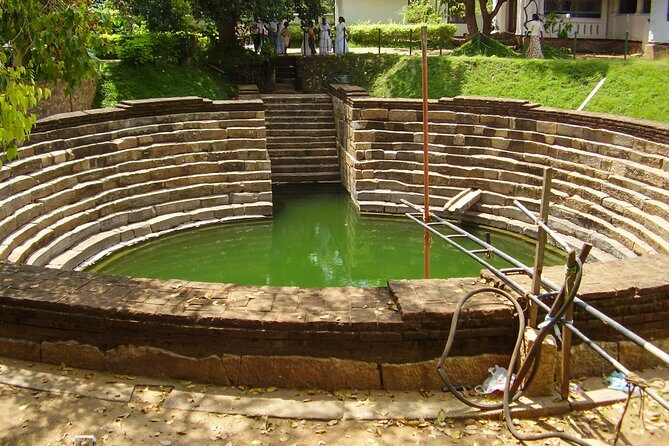 Sacred City of Anuradhapura from Colombo - The Sum Up
