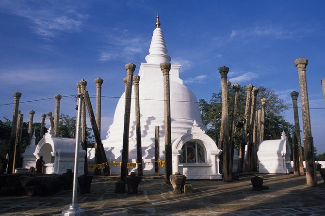 Sacred City of Anuradhapura from Negombo - An In-Depth Guide to the Anuradhapura Sacred City Tour