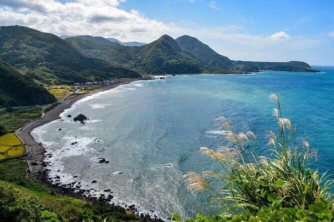 Sado Island Tour with Licensed Guide and Vehicle (Niigata Dep.) - FAQ