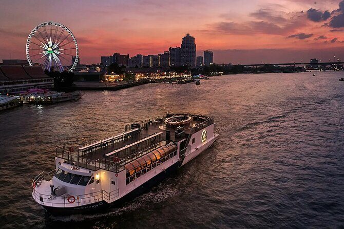 Saffron: A Luxurious Dinner Voyage on the River of Kings - A Deep Dive into the Saffron Experience