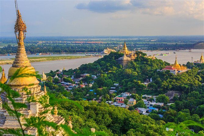 Sagaing - Mingum Full Day Tour - Sunset Over the Ayeyarwaddy and Final Reflections