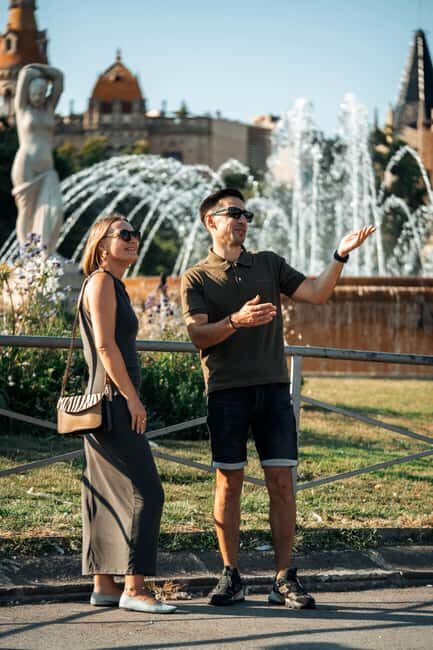 Sagrada Familia 2in1: Guided Tour + Photo/Video - In Practice: The Experience Day