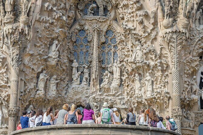 Sagrada Familia Guided Tour with Skip the Line Ticket - Who Will Love This Tour?