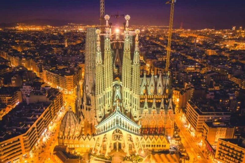 Sagrada Familia Guided Tour with Tower Access - What You Can Expect from the Tour