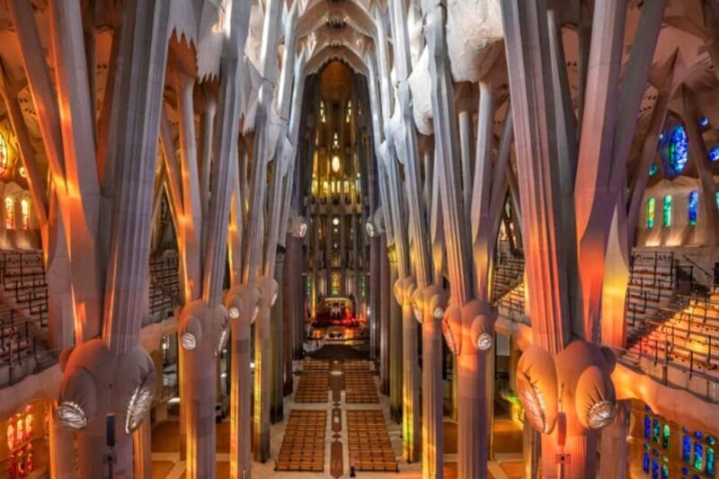 Sagrada Familia Guided Tour with Tower Access - A Closer Look at the Itinerary