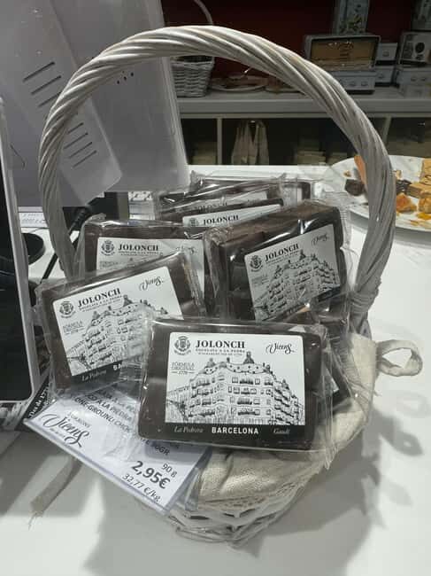 Sagrada Família & More: Barcelona Tour + Candy Tasting - The Final Stretch and End Point