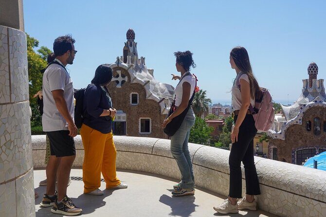 Sagrada Familia & Park Guell Guided Tour - Exploring Barcelona’s Gaudí Gems: A Balanced Look at the Sagrada Familia & Park Güell Guided Tour