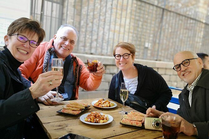 Sagrada Familia, Park Guell & Walking Private Tour with Tapas - The Sum Up