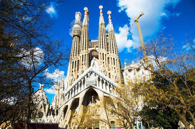 Sagrada Familia Private Guided Tour with Skip the Line Tickets - FAQs