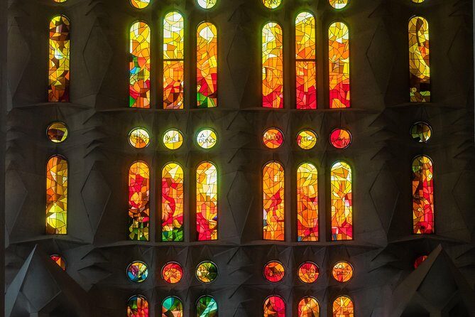 Sagrada Familia Private Tour in Barcelona - Practical Tips for Making the Most of Your Tour