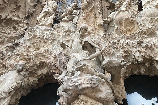 Sagrada Familia Private Tour with Expert Guide - The Itinerary in Detail