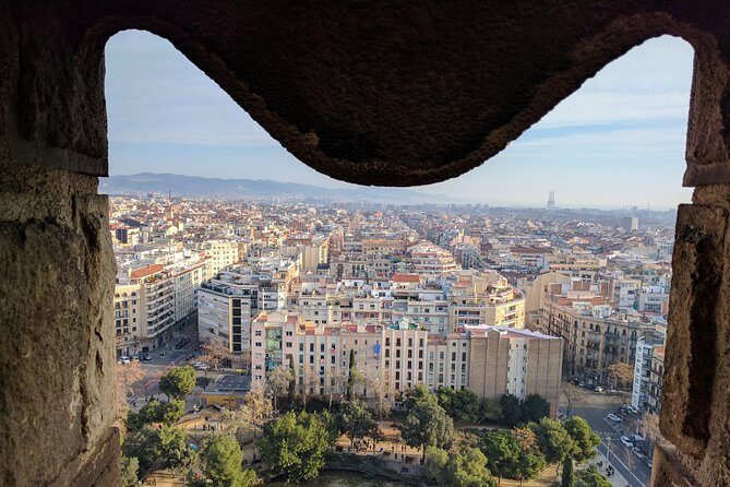 Sagrada Familia Skip-the-Line Private Tour with Guide - FAQ