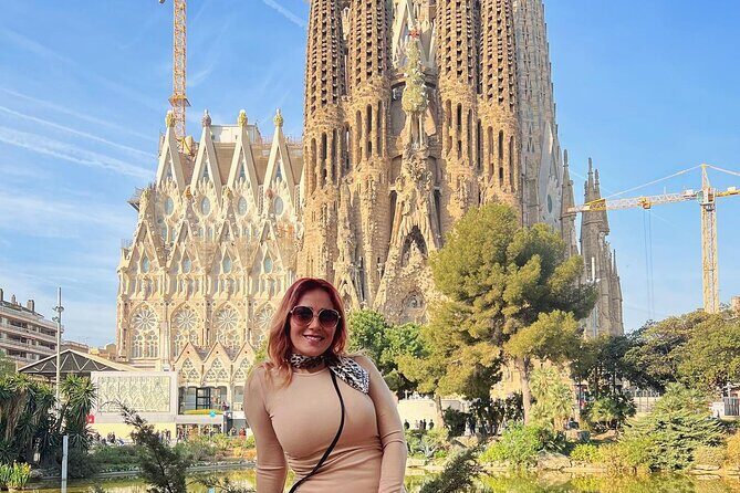 Sagrada Familia Skip The Queue With Audio Guide Tour - A Deep Dive into the Tour Experience