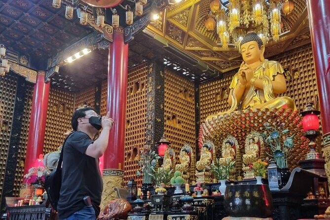 Saigon Private/Small Group Walking Food Tour with 13 Tastings - Who Should Book This Tour?