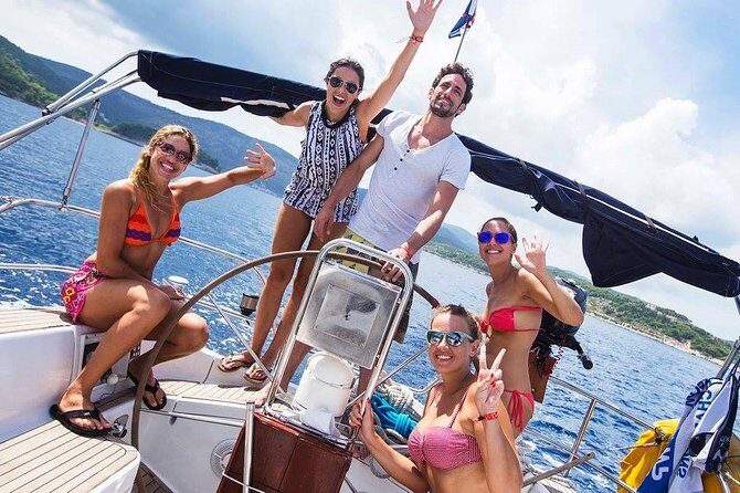 Sail and escape to Pakleni islands | Half day sailing on a modern 36ft yacht - Key Points