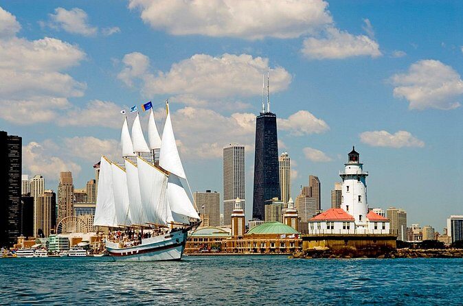 Sail on Tall Ship Windy, join us for our "Chicago Skyline Sail" - Who Will Love This Tour?
