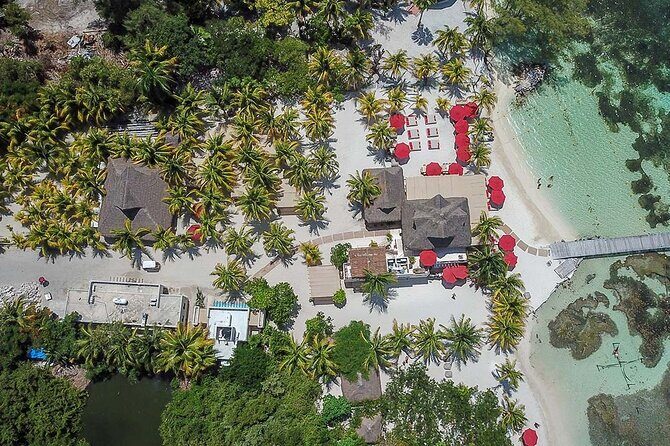 Sailing away-Island Adventour Yacht - Isla Mujeres Beach Club - Final Thoughts: Who Is This Tour Best For?