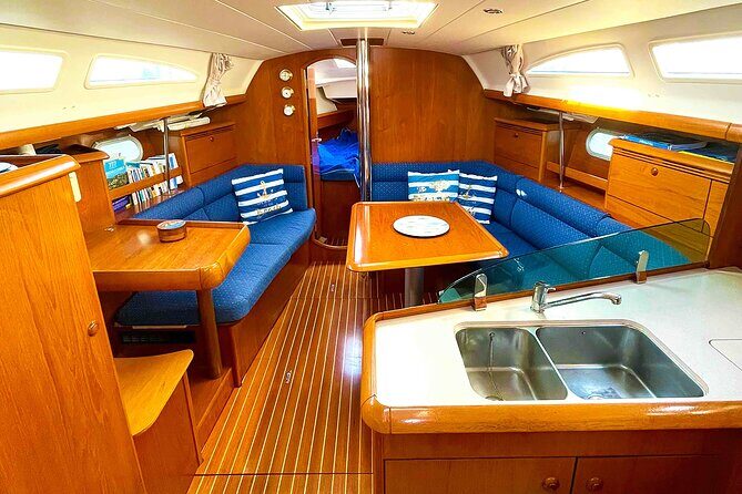 Sailing boat excursion in Salento - Key Points