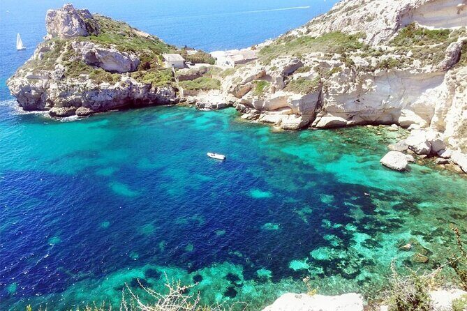 Sailing Boat Tour Locations in the Gulf of Cagliari - FAQ