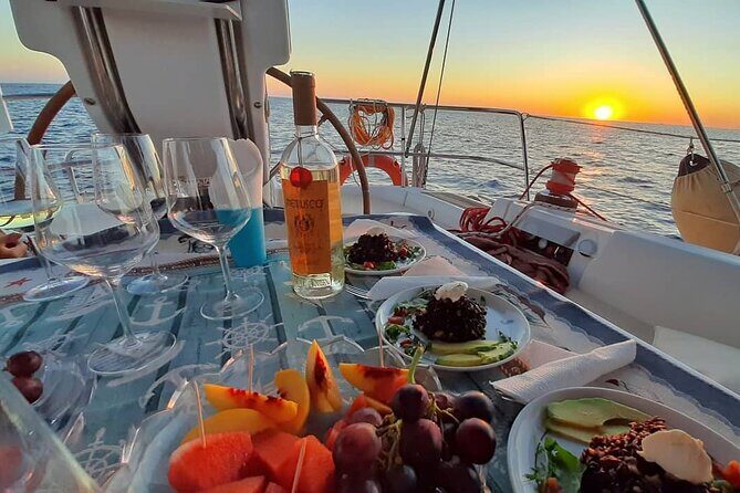 Sailing boat tour with lunch and swimming stops - Who Is This Tour Best For?