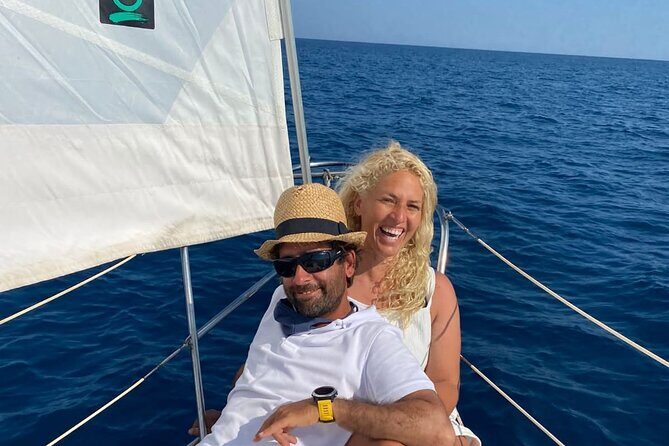 Sailing experience on a 4-hour sailboat in Girona - FAQ